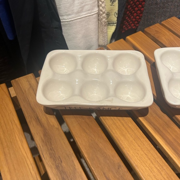 Rae Dunn "Farm Fresh & Free Range" Ceramic Egg Trays Set of 2 (Holds 12 Eggs) - Picture 4 of 7